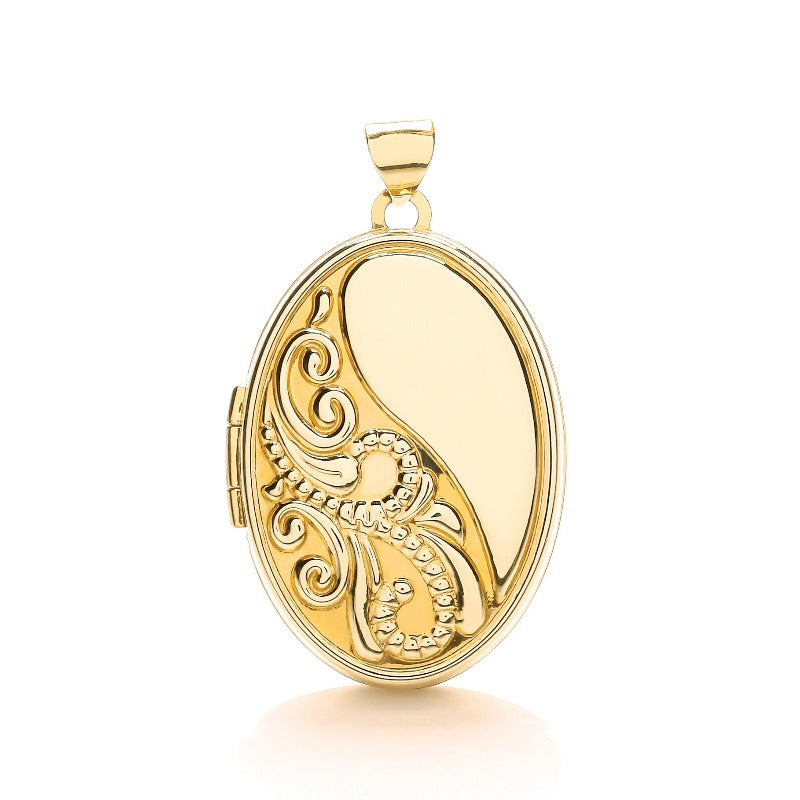 gold oval locket half engraved - Carathea
