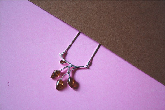 Autumn Leaves - Taking a Look at Leaf Jewellery