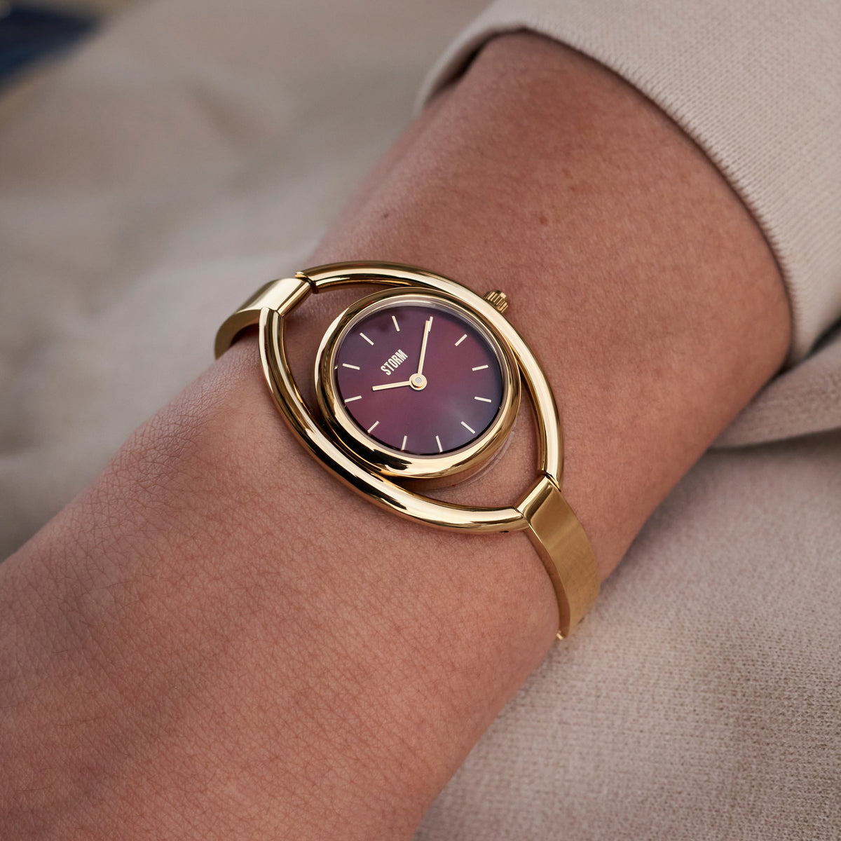 Red Dial Watches – Curated Ladies’ & Men’s Styles
