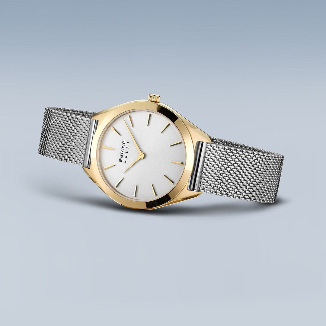 Solar powered watch 