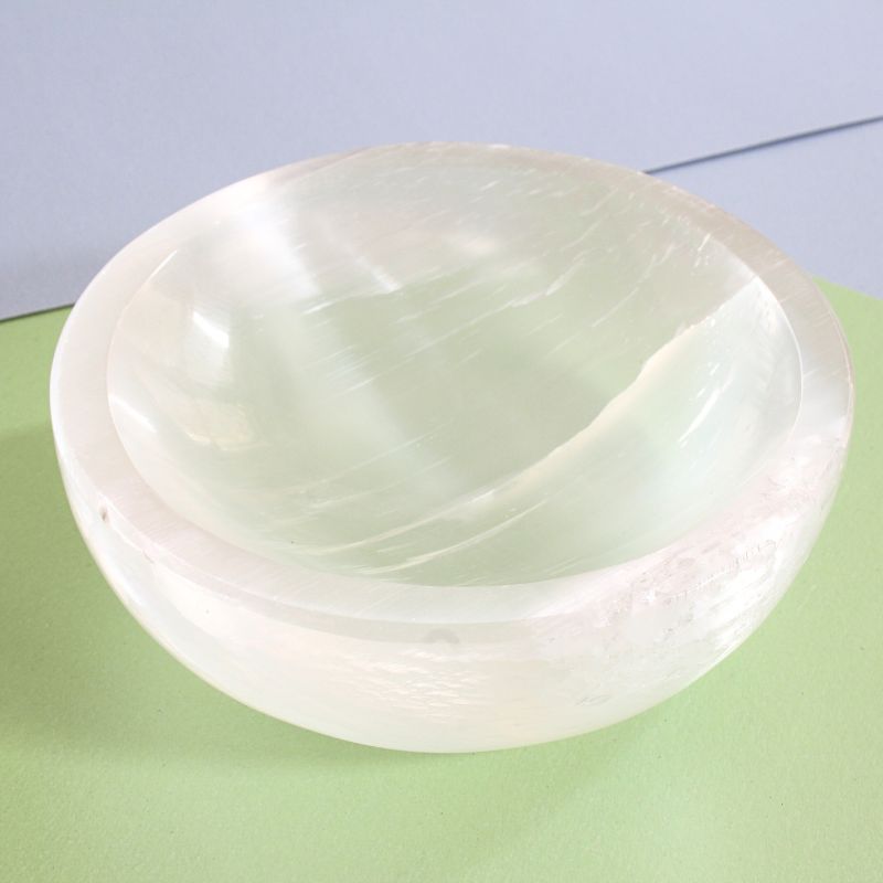 10cm Selenite Bowl - Carathea jewellers