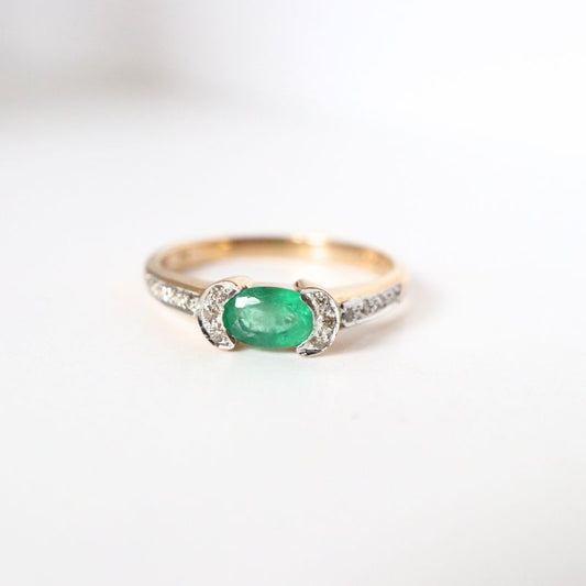 gold emerald and diamond ring - Carathea jewellers