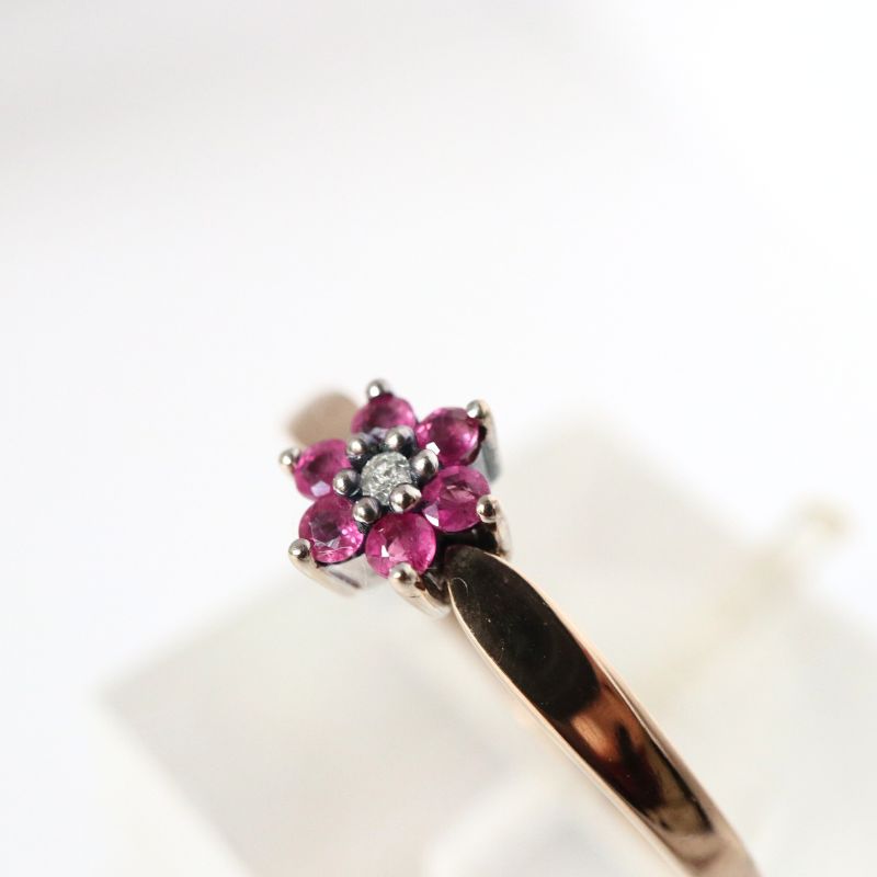 Gold Ring with Ruby and Diamond Flower Cluster