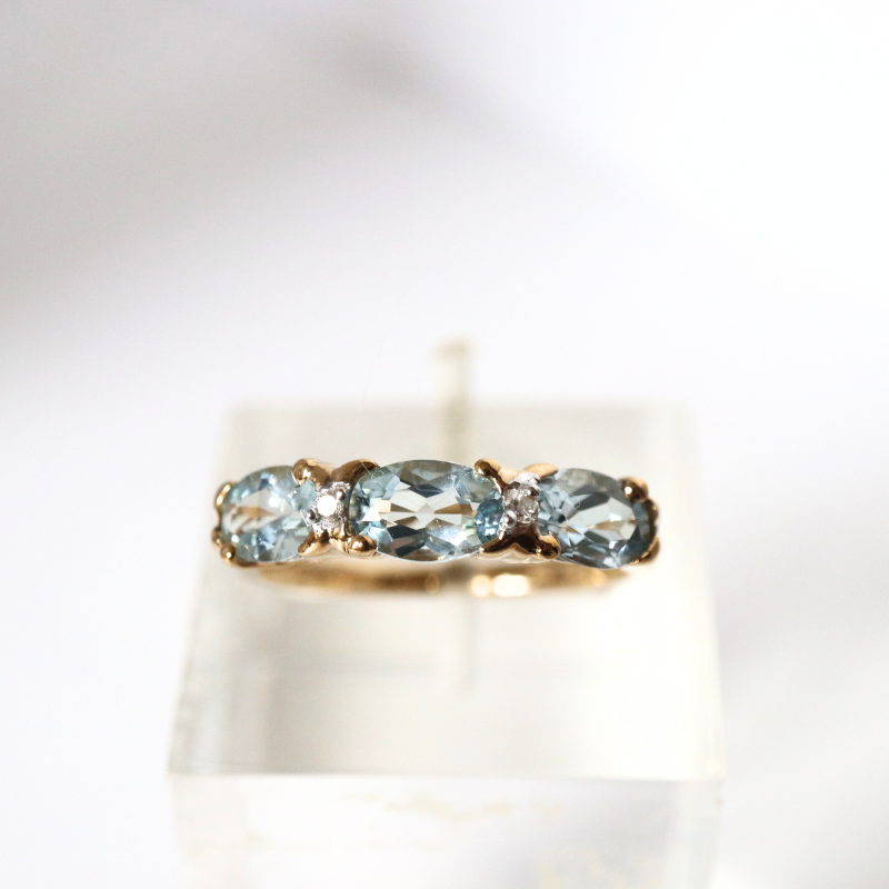 ladies gold, aquamarine and diamond ring - Carathea jewellers