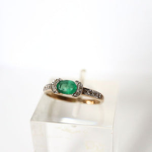 gold emerald and diamond ring - Carathea jewellers