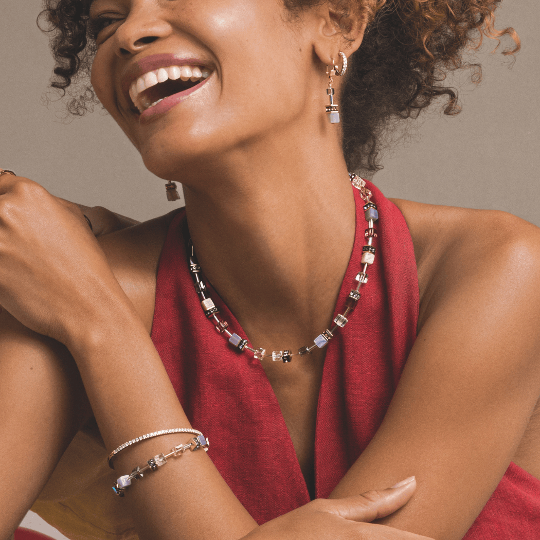 Coeur de Lion GeoCube® plumb & browns, necklace, bracelet and earring set on model  - Carathea & Jools