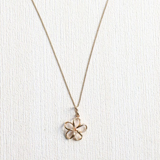 9ct Gold Open Flower Pendant