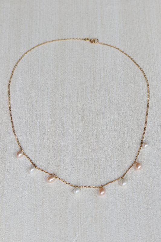 gold necklace with freshwater pearls - Carathea