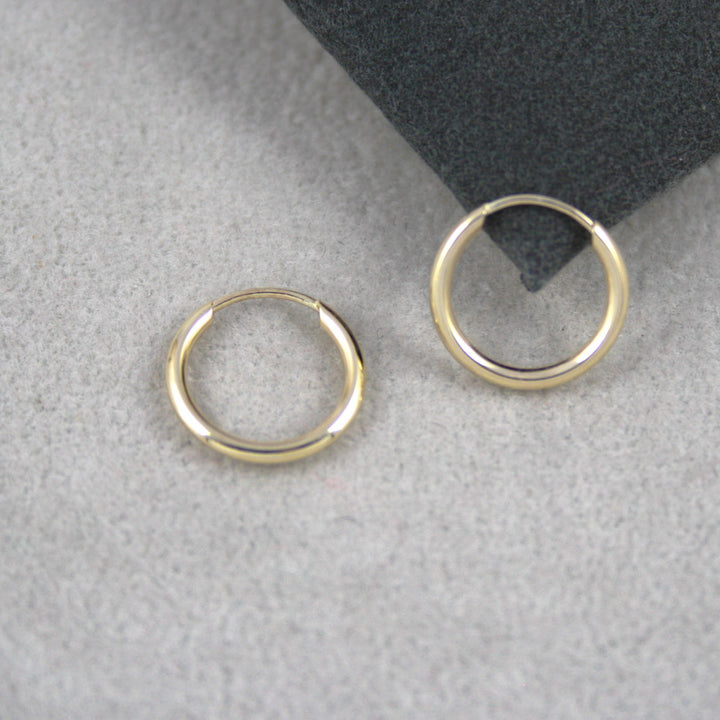 9ct Gold 8mm Sleeper Hoop Earrings