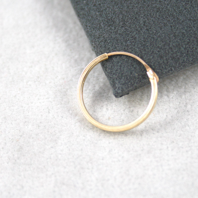 9ct Gold 12 mm Hinged Sleepers