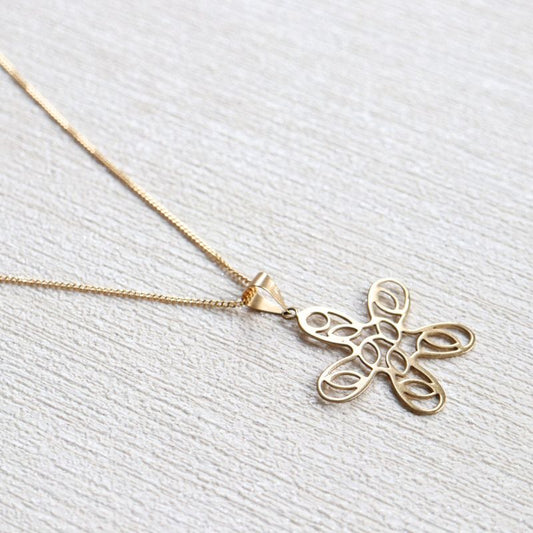 Gold open flower pendant - Carathea