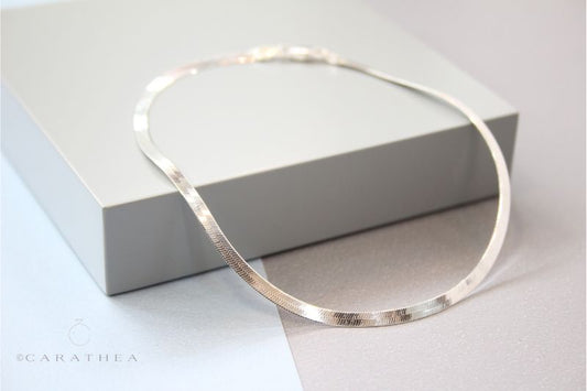 Silver herringbone chain anklet | Jewellery Carathea