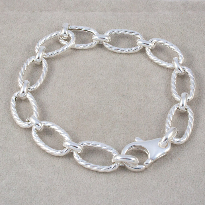 Silver Twisted Oval Linked Bracelet