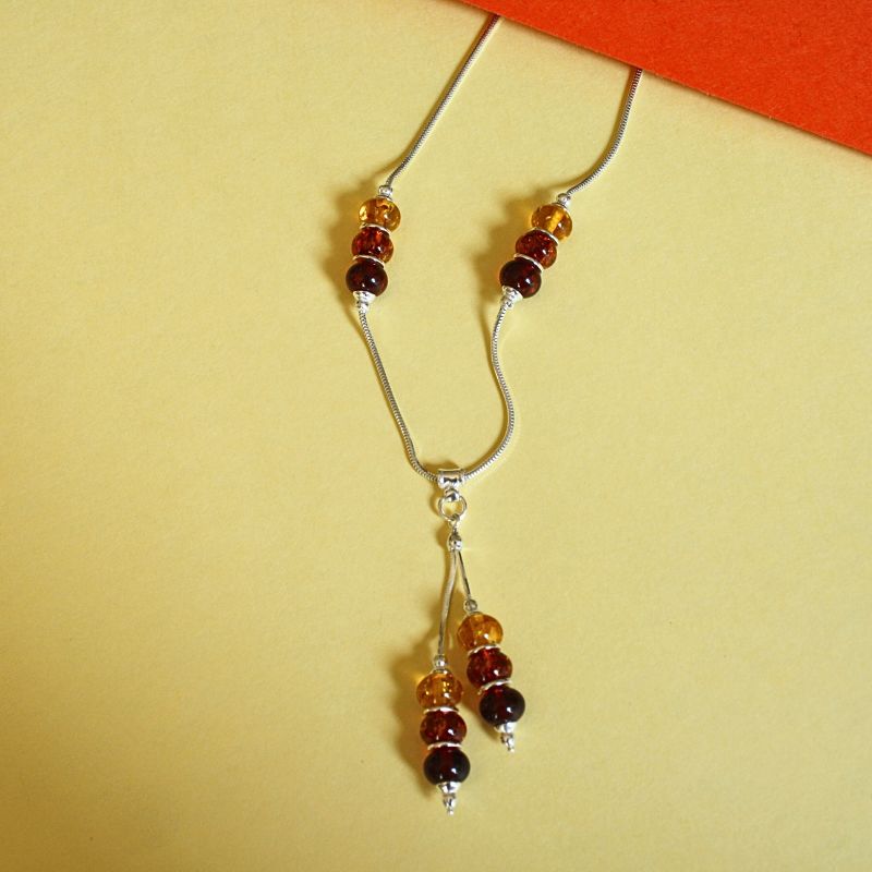 balls necklace with amber | Carathea
