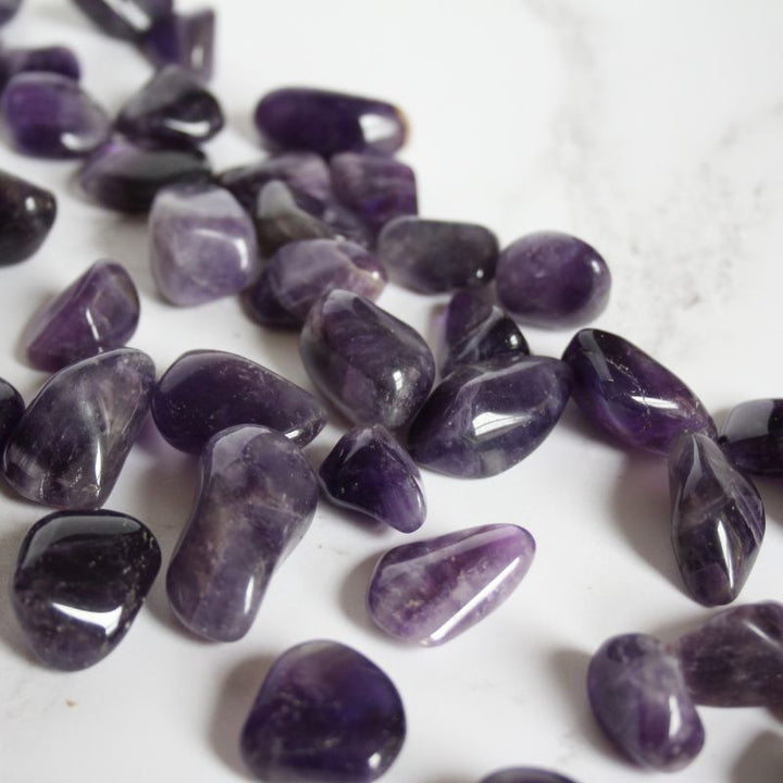 amethyst tumblestone - Carathea