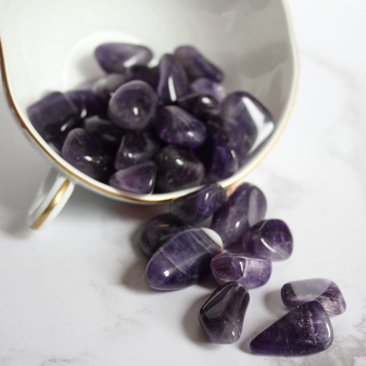 amethyst tumblestone - Carathea