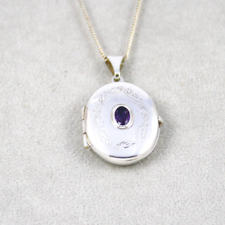Silver Oval Locket Pendant with Amethyst