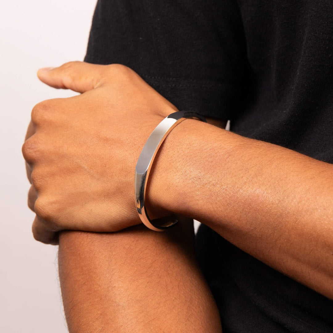 Fred Bennett Silver Men's Bangle with Flat Top Men's Bracelets - Carathea & Jools