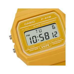 Unsiex Casio Digital watch in Yellow - Carathea