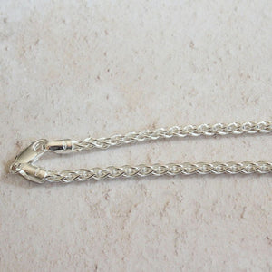 Silver spiga link chain necklace | Carathea