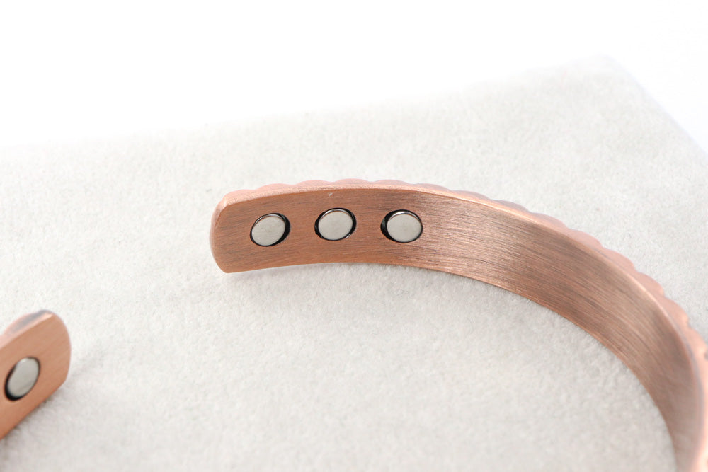 Copper Magnetic Bangle with Diagonal Grooves