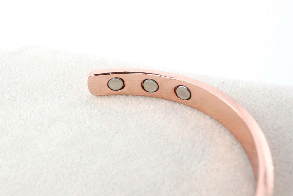 Magnetic Copper Magnetic Bangle with Vine Leaf Design