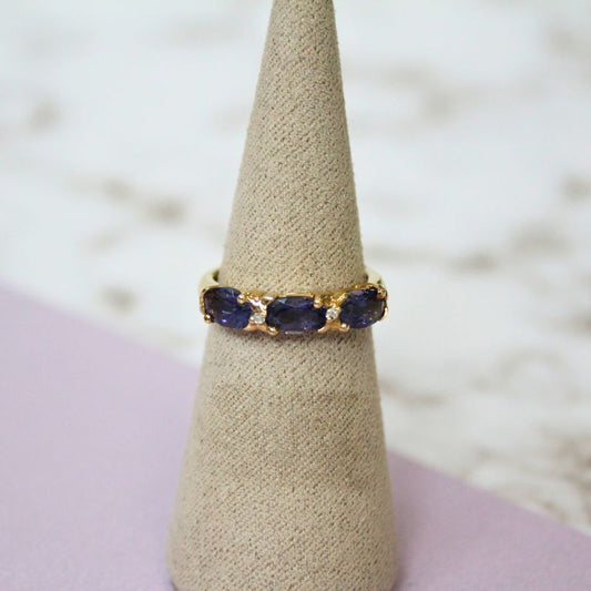 Gold Ring with Iolite and Diamonds