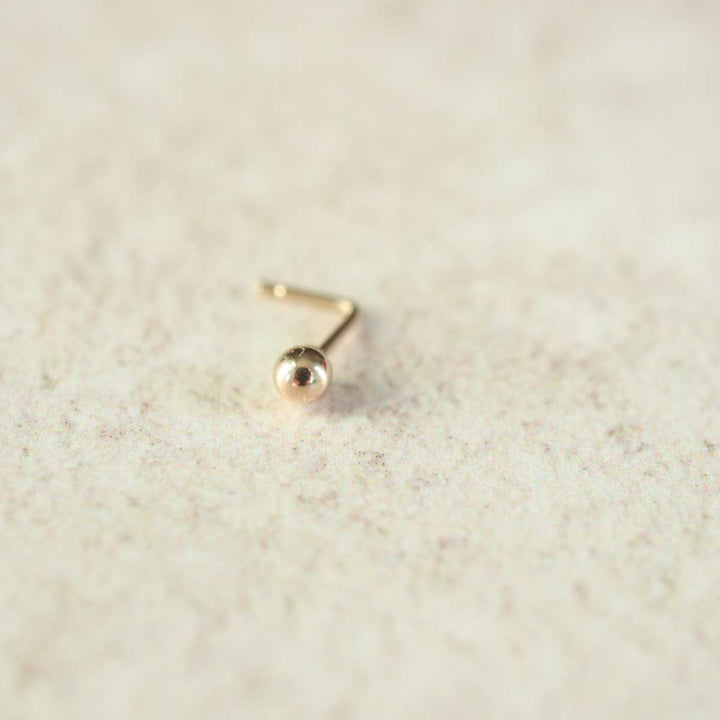 9ct Ball Nose Stud Carathea