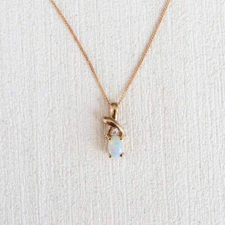 gold opal and diamond pendant - Carathea