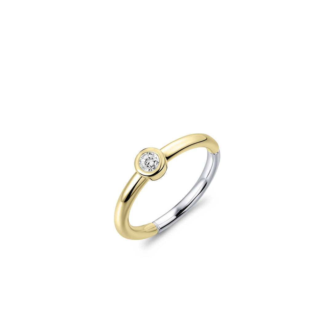 Gold-plated solitaire ring with a cubic zirconia stone.
