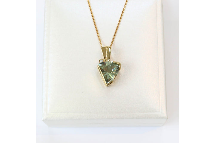 9ct Gold Green Amethyst and Offset Diamond Pendant