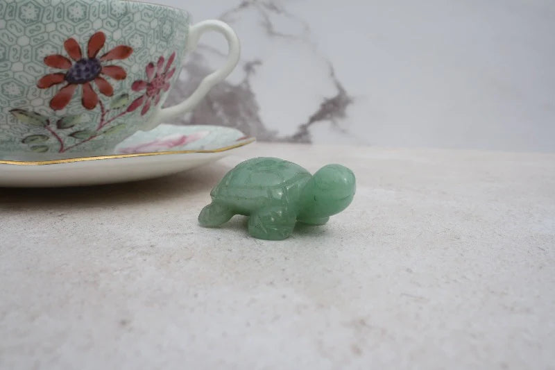 green aventurine carved crystal tortioise - Carathea
