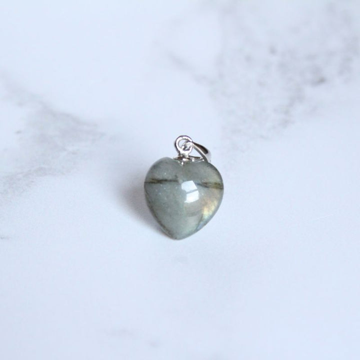 labradorite heart pendant - Carathea