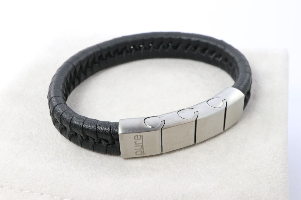 Magnetic Leather Bracelet for Men in Black