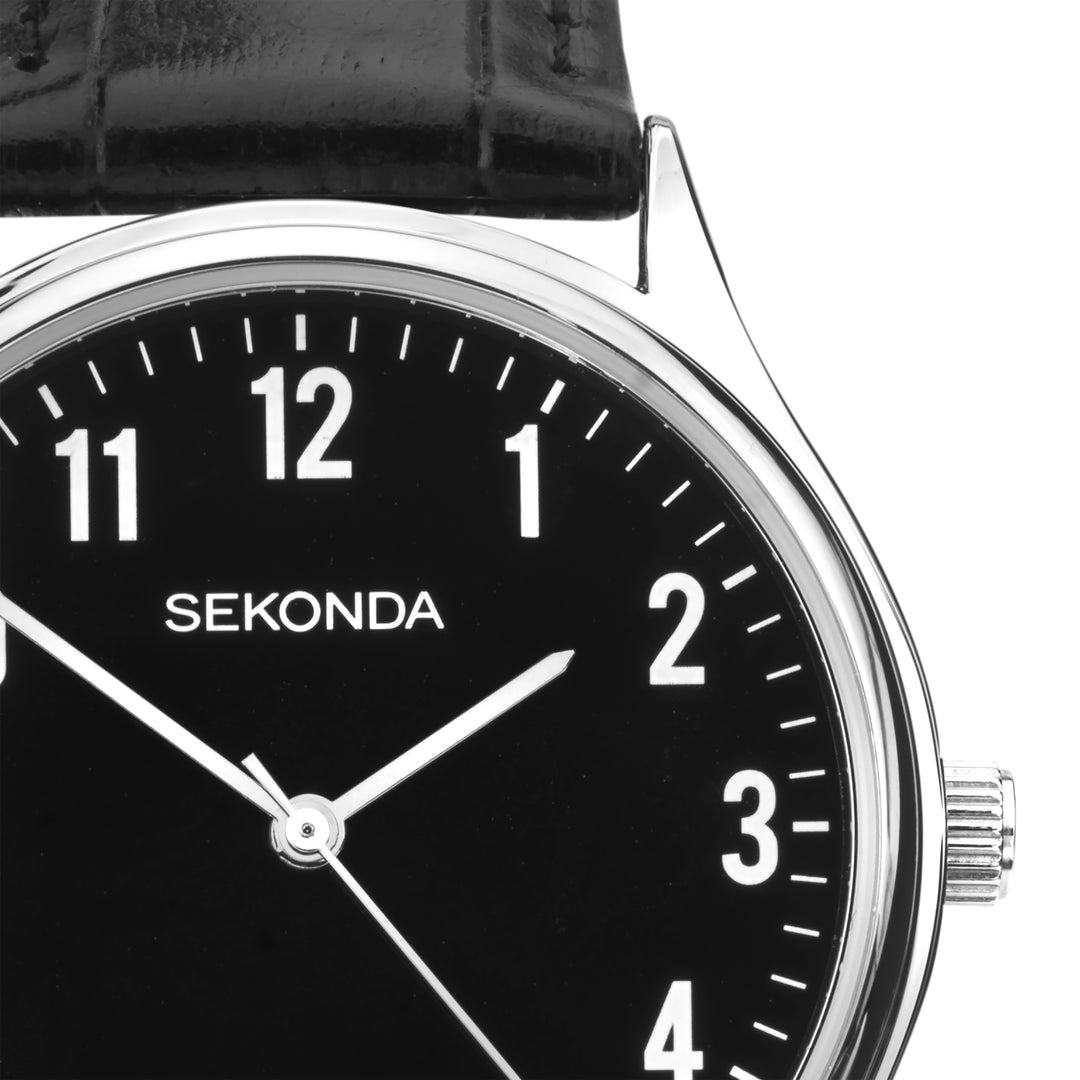 Sekonda Easy Reader men's watch with a black dial and leather strap.