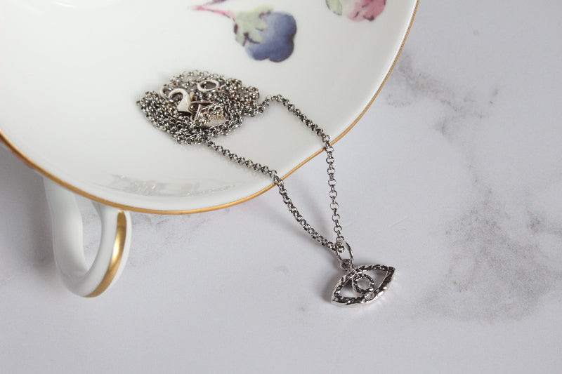 A silver evil eye pendant - carathea & Jools