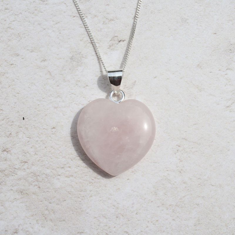 rose quartz heart pendant - Carathea