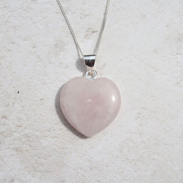 rose quartz heart pendant - Carathea