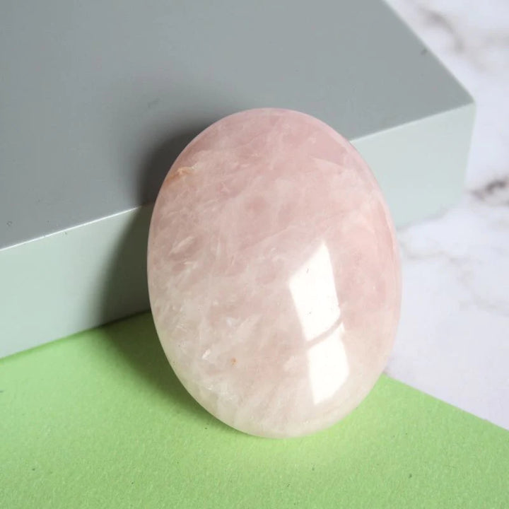 rose quartz thumbstone - Carathea