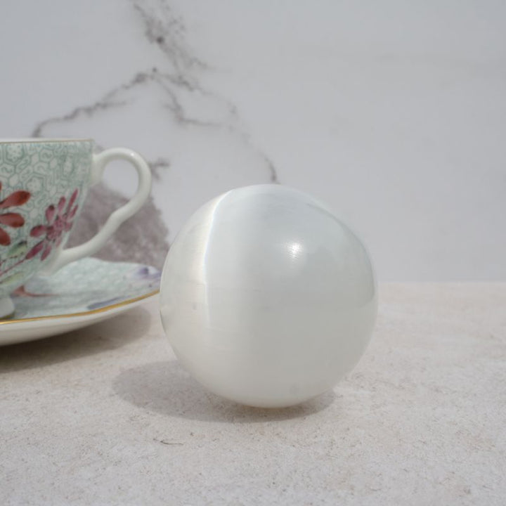 Selenite sphere - Carathea
