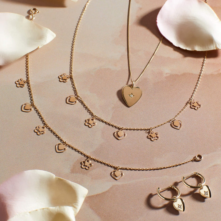 9ct Gold Heart and Flower Charm Bracelet