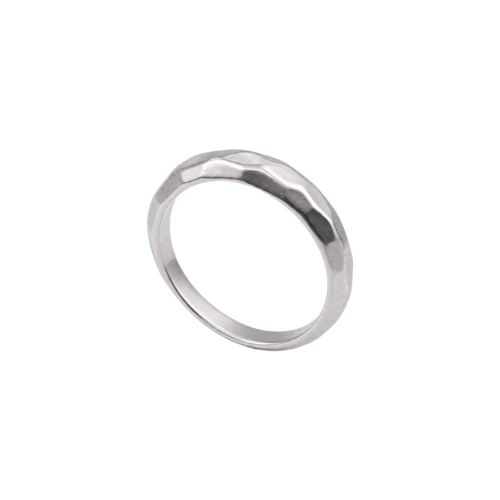 silver hammered ring 