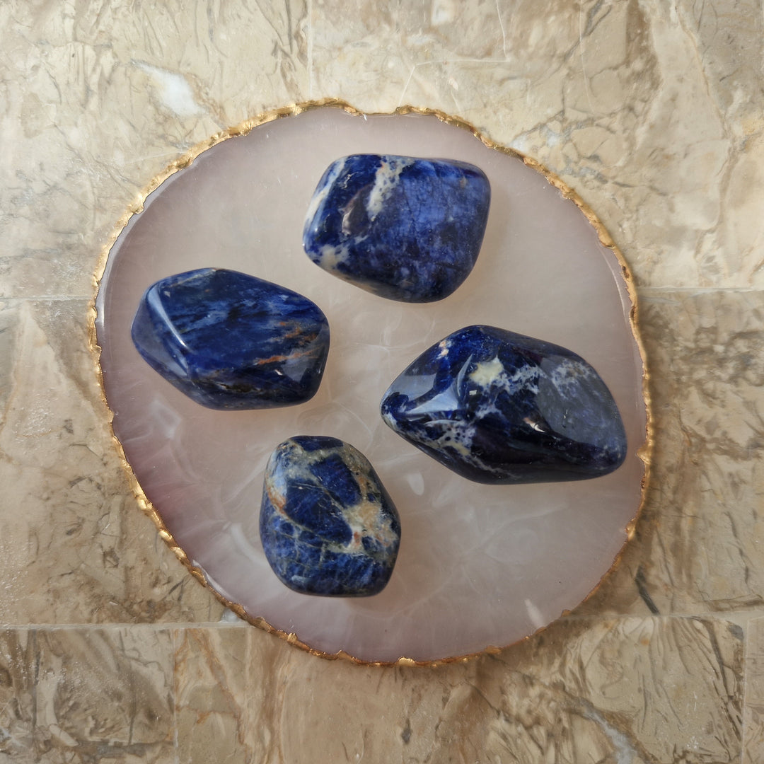 Single Sodalite Tumblestone
