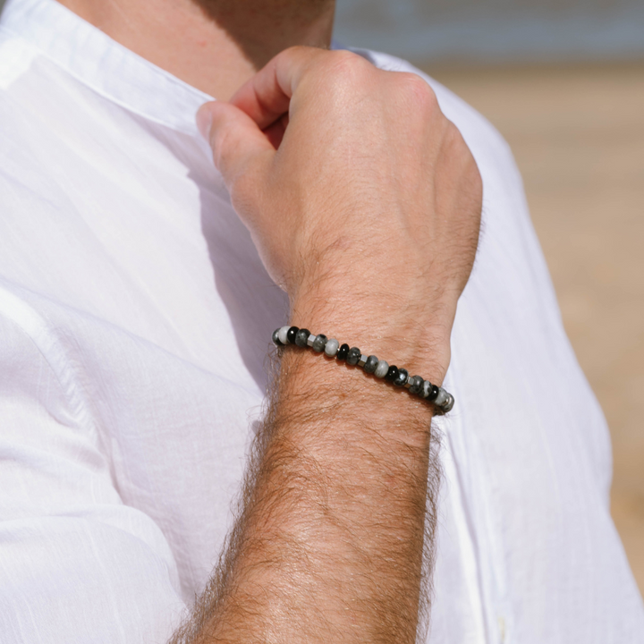 Graphite Cyrus bracelet with grey natural stones.