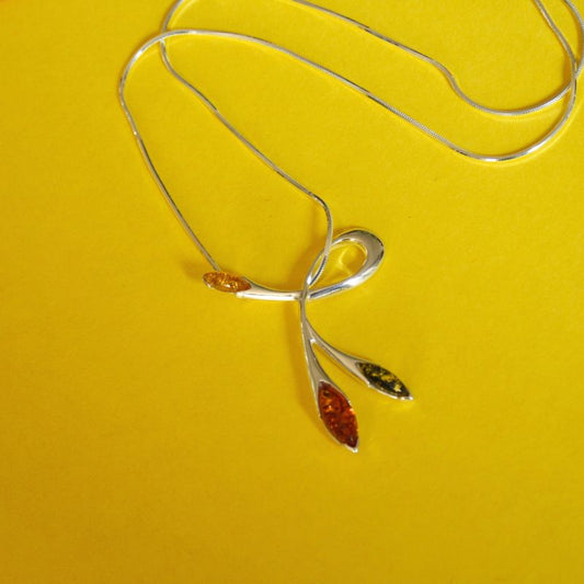 Three Colour Amber Three Swirls Necklace