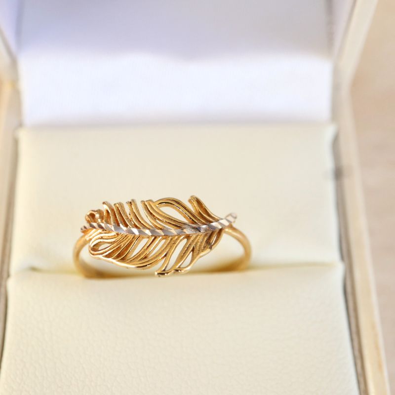 Two-Colour Gold Feather Ring Rings Carathea 