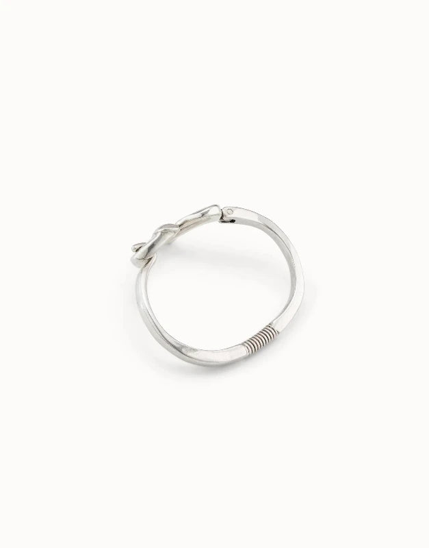 Uno de 50 Nailed Heart Bangle - Carathea jewellers