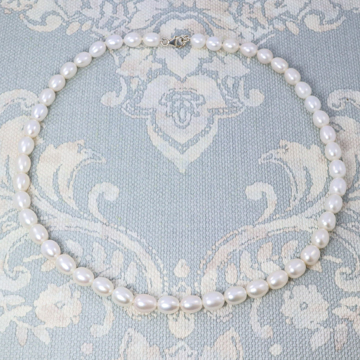 White Barrel-Shaped Cultured River Pearl Necklace