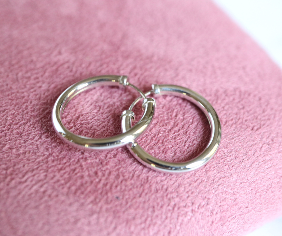 18 mm White Gold Capped Hoop Earrings