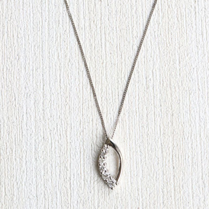 white gold diamond openwork pendant - Carathea